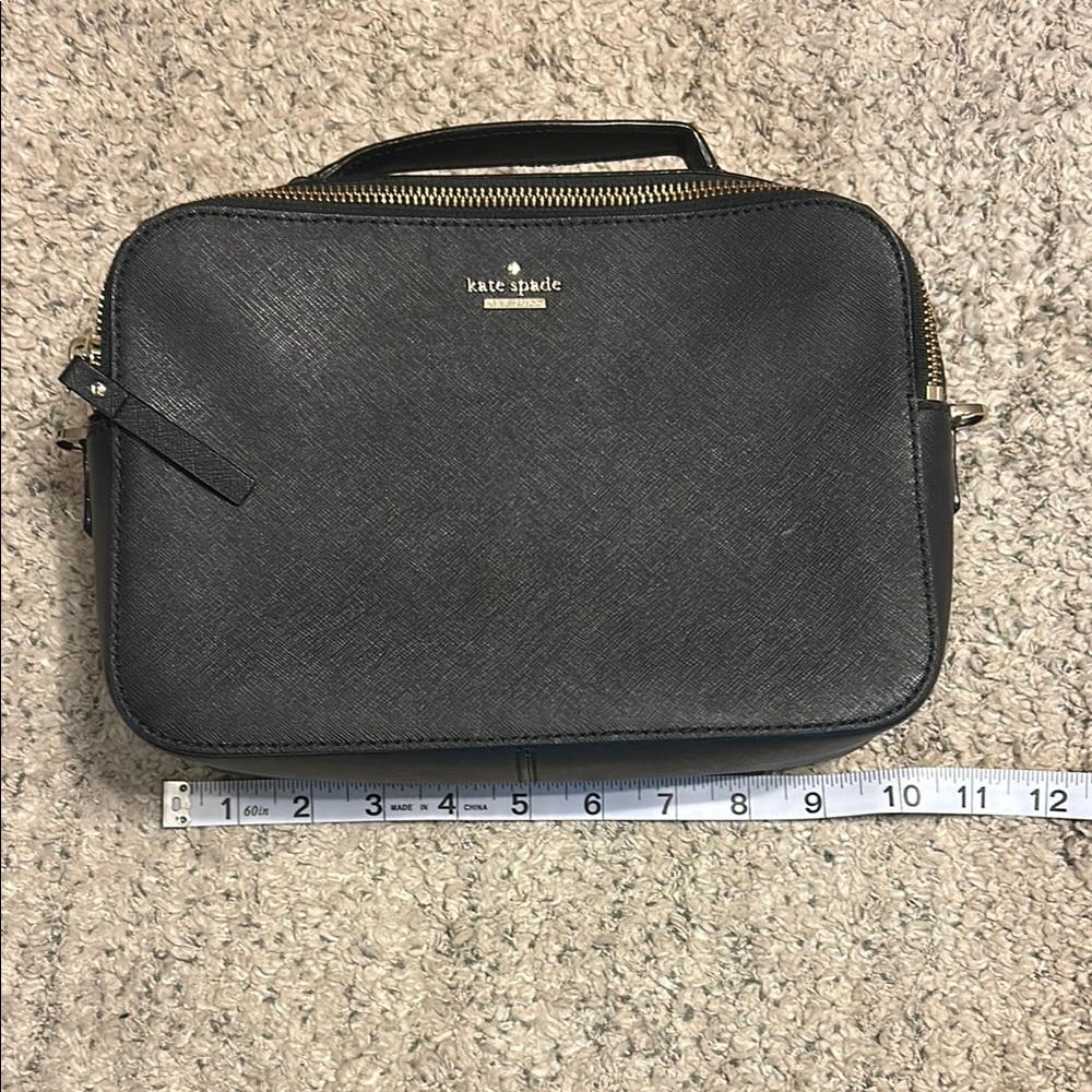 Kate spade Cameron street missing strap